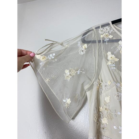 ADRIANNA PAPELL DRESS 14  FAIRY WHIMSICAL SEQUIN BEADED FLORAL SHEER FLUTTER - Picture 9 of 16